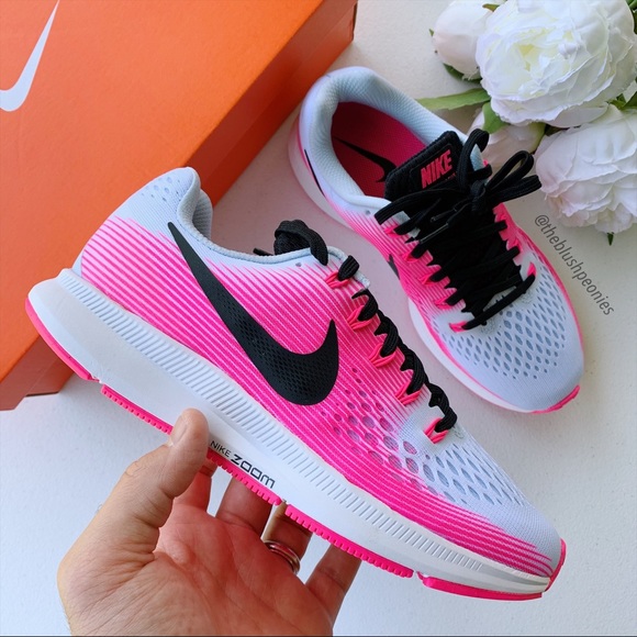 Nike Shoes - Nike Womens Air Zoom Pegasus 34 NWT